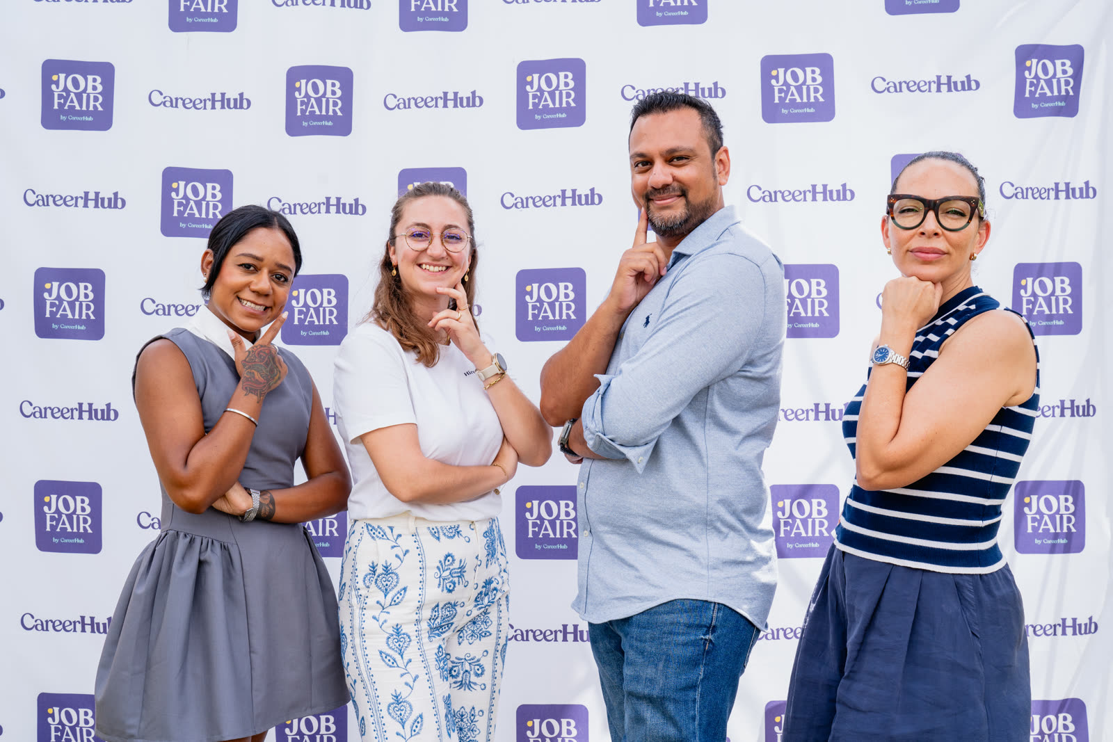 Photo de groupe au stand JobFair / CareerHub